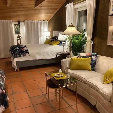 Villa Hel I Med Flott Utsikt Og 4 Soverom Bergen